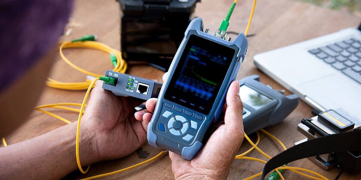 Optical Fibre Diameter Analyser